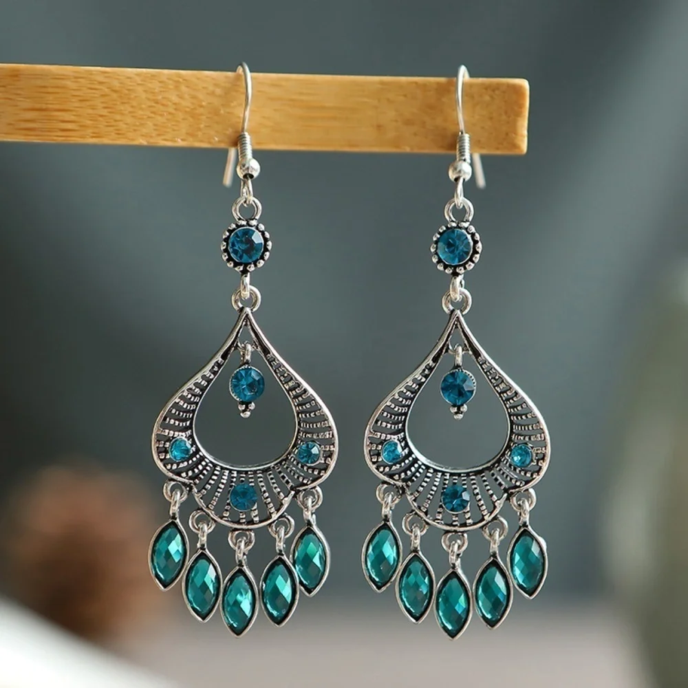 *BROOKLYN* Silver x Blue Rhinestone Pendant Hollow Design Fashion Earrings